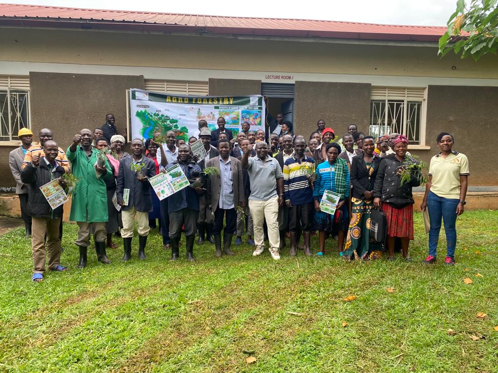 Farmer Field School nach Flut in Uganda